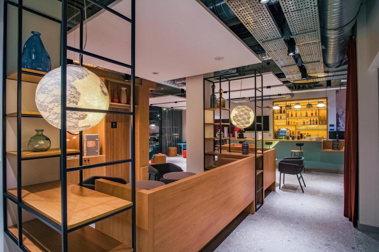 Ibis Styles Albertville Exteriör bild