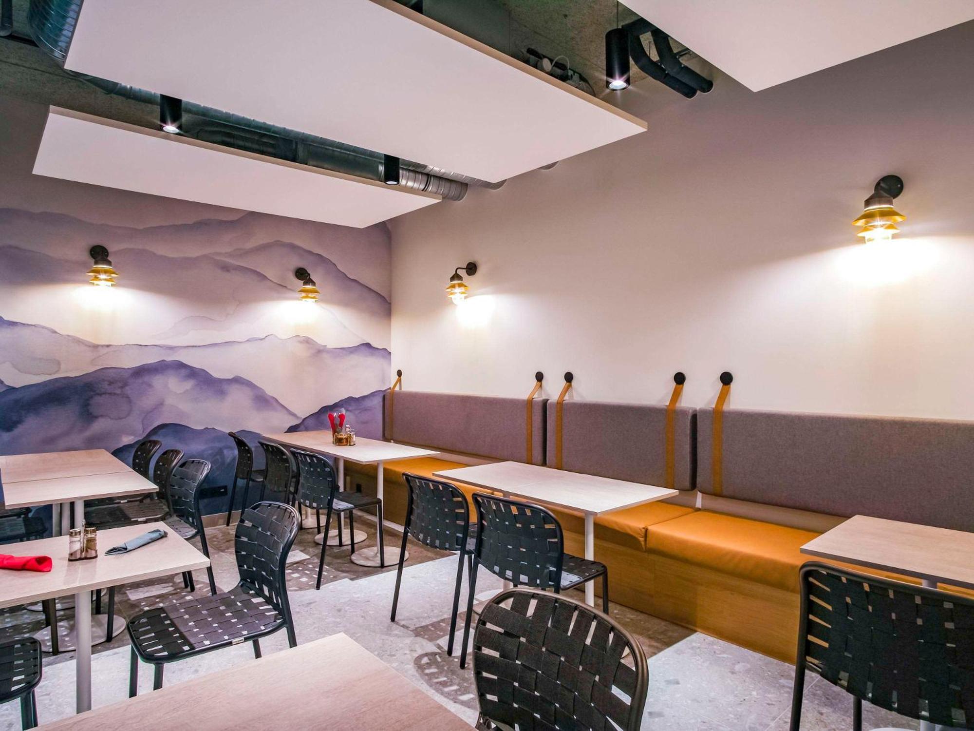 Ibis Styles Albertville Exteriör bild